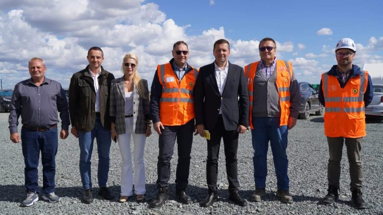 (Foto) Corneliu Ștefan: Peste 250 de hectare pentru energie verde în Dâmbovița. Unul dintre cele mai mari parcuri fotovoltaice din România prinde contur la Cornățelu