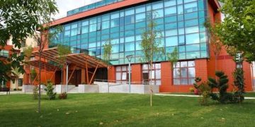 FACULTATEA DE INGINERIA MATERIALELOR ȘI MECANICĂ A UNIVERSITĂȚII „VALAHIA” DIN TÂRGOVIȘTE – ADMITERE ÎN SESIUNEA DIN SEPTEMBRIE.