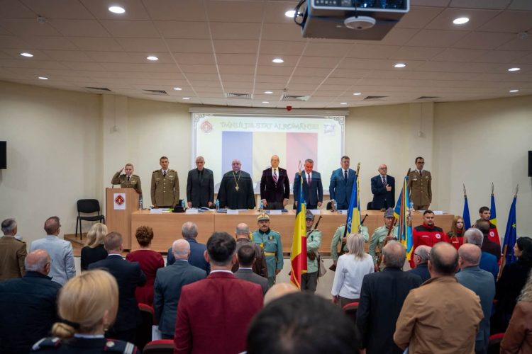 Sub tricolor, la Târgoviște: Trei decenii de Cult al Eroilor pe meleaguri dâmbovițene SIMPOZION ANIVERSAR – Asociația Națională Cultul Eroilor „Regina Maria” – Filiala Dâmbovița „Mihai Viteazul” și Universitatea „Valahia” din Târgoviște