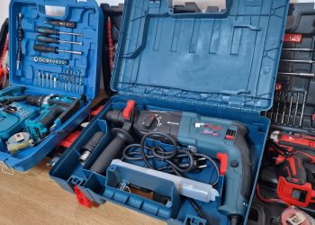 Unelte electrice cu mărci cunoscute, confiscate de jandarmi la Târgoviște